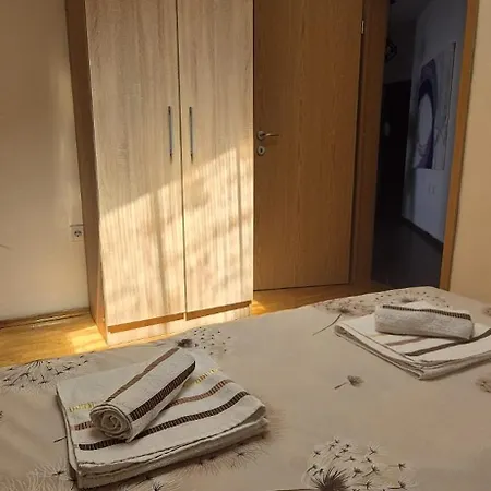 In * Szkopje